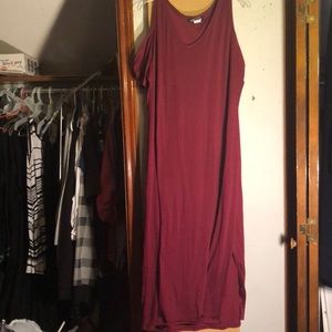 Sexy cold shoulder maroon maxi dress